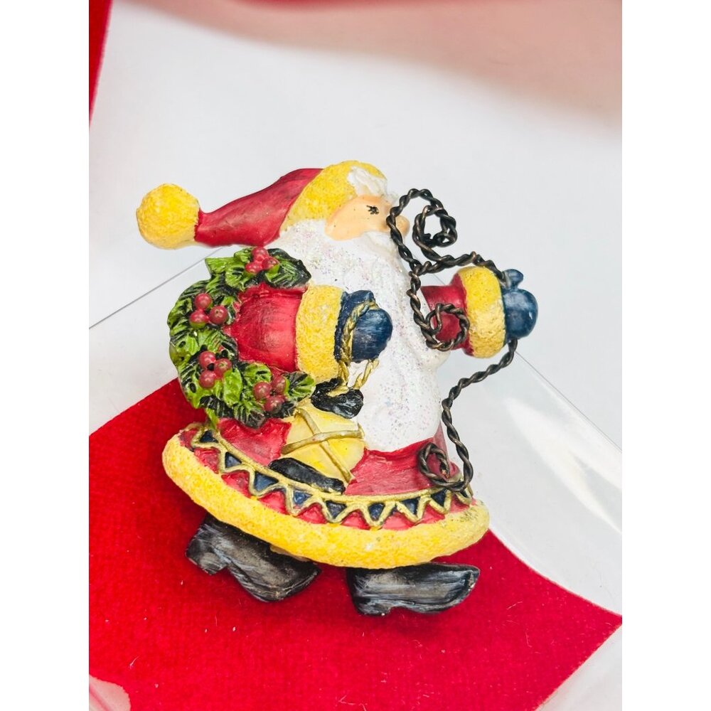 Hand-Painted Santa Claus Holiday Brooch Pin With Wreath Design